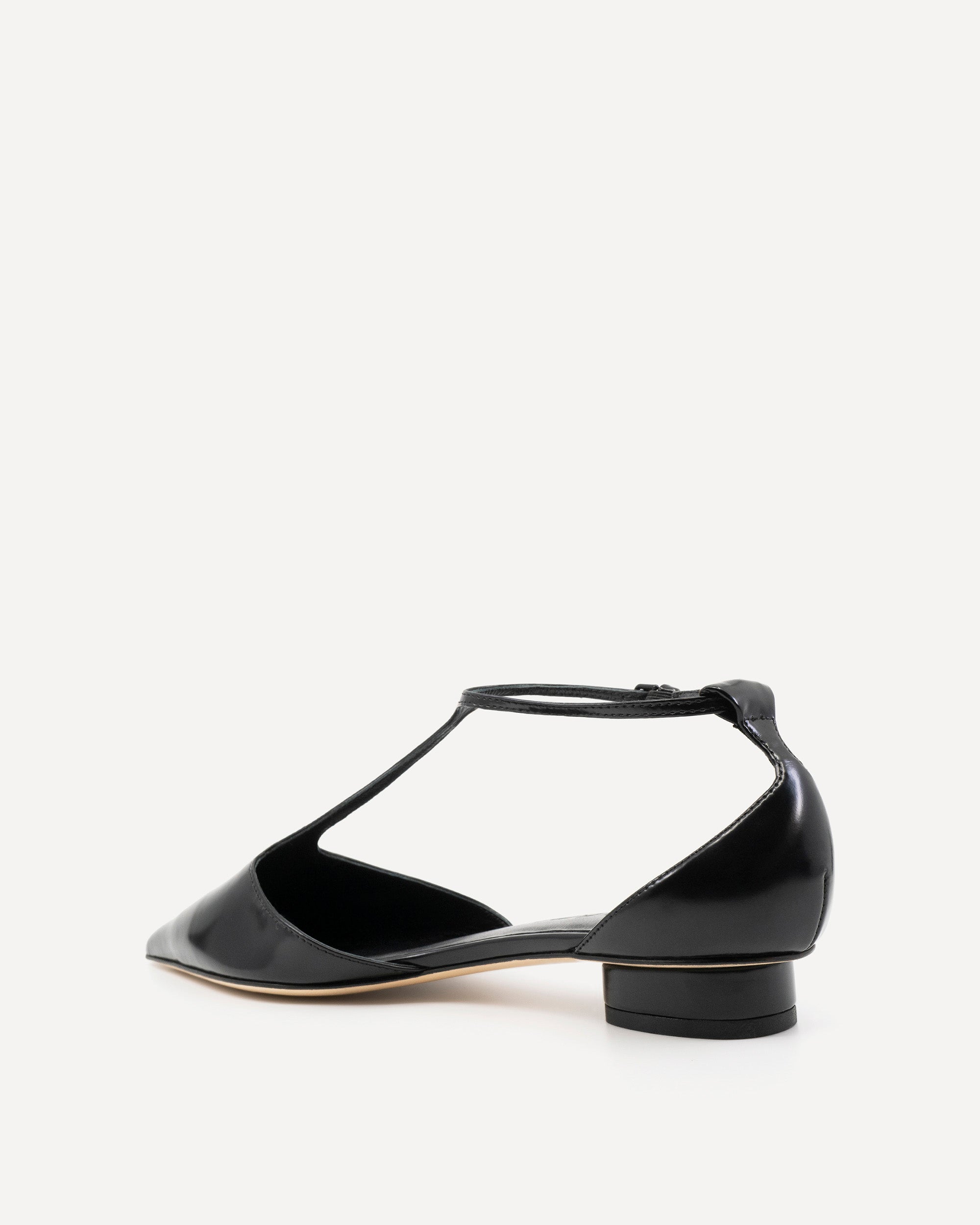 Gisele Flat | Black