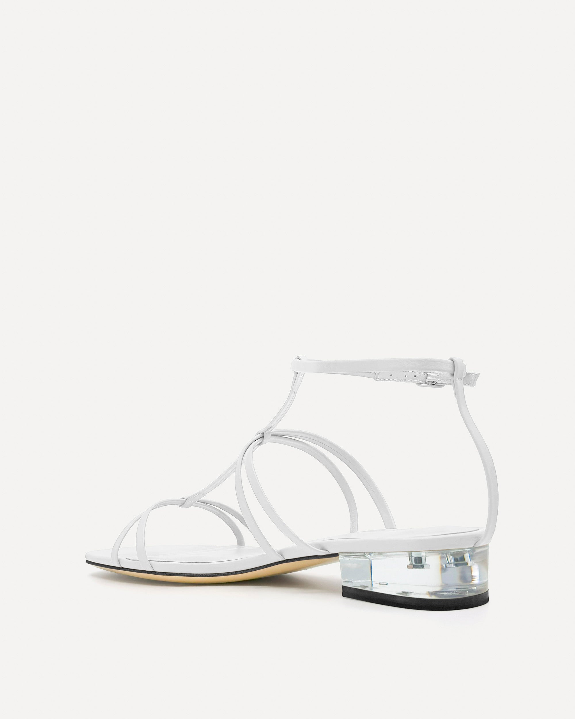 Artemis Flat | White