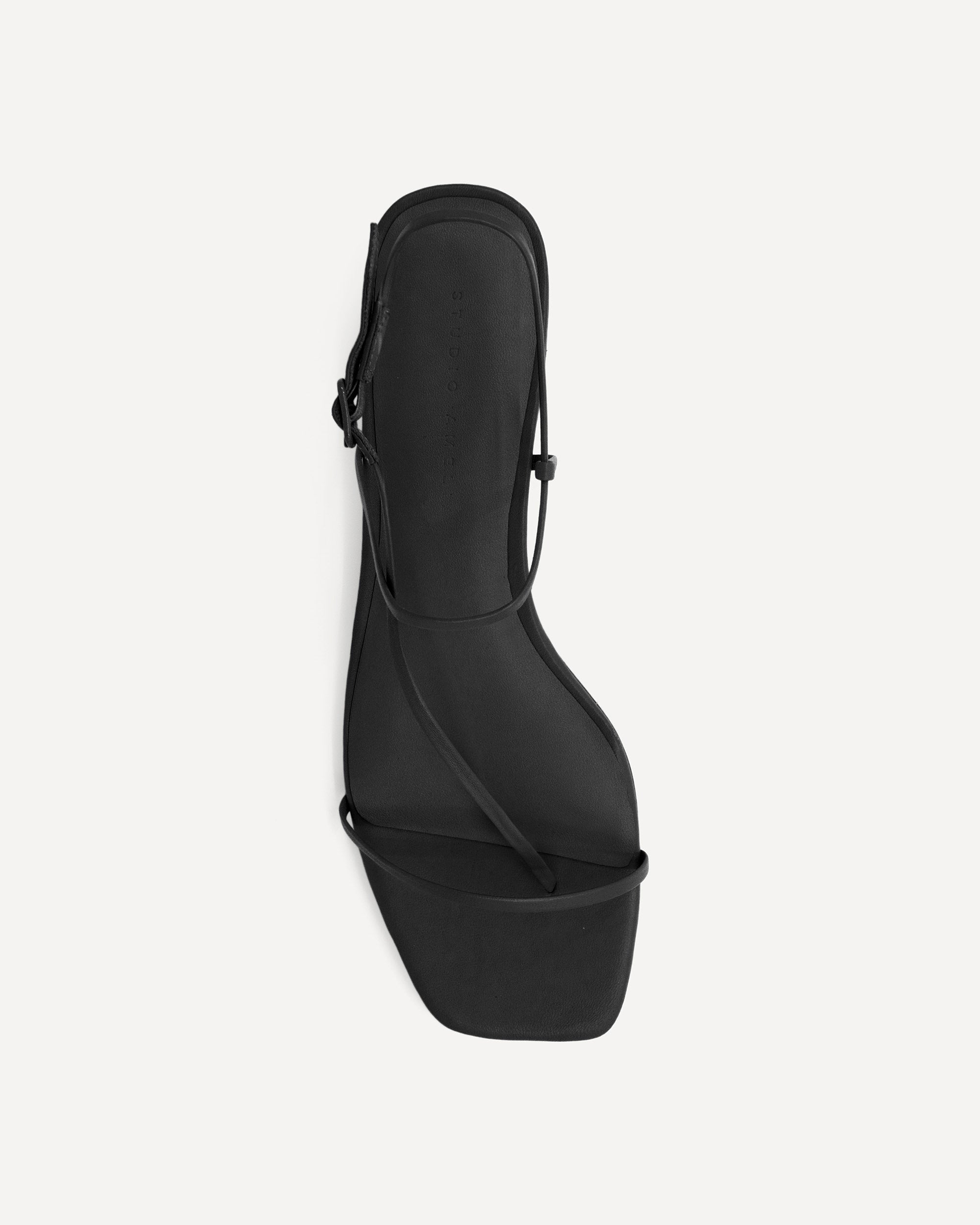 Cross Front Flat | Black
