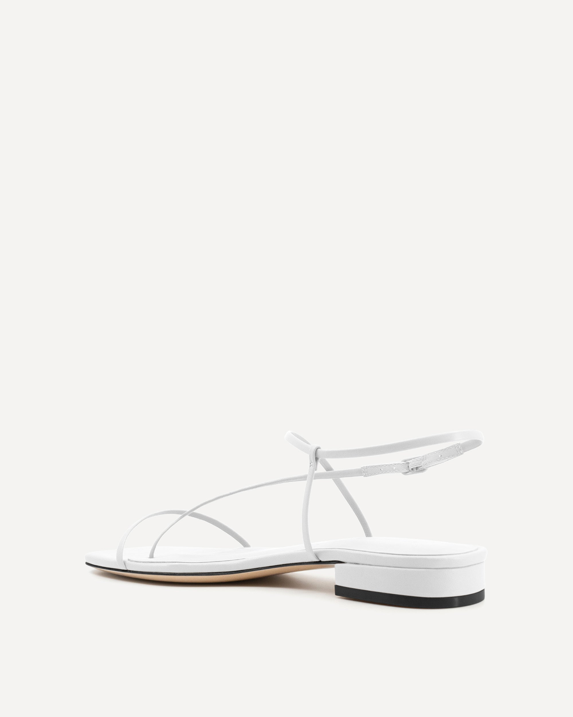 Cross Front Flat | White
