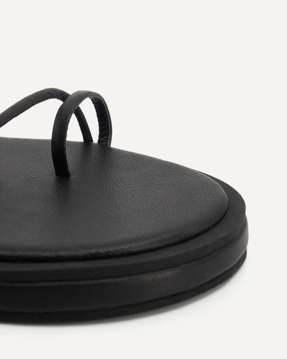 Emily Wrap Flat | Black
