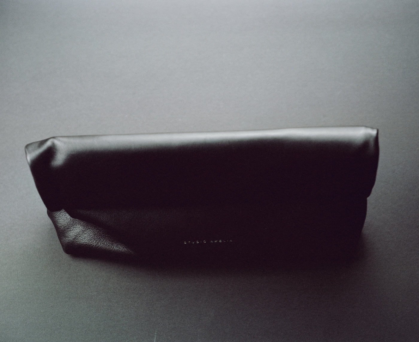 Pillow Clutch | Black