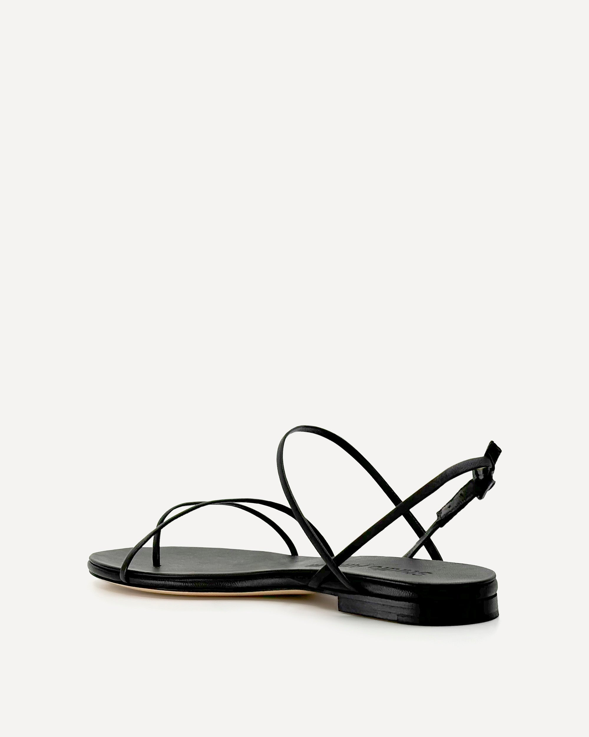 Helix Flat Sandal | Black