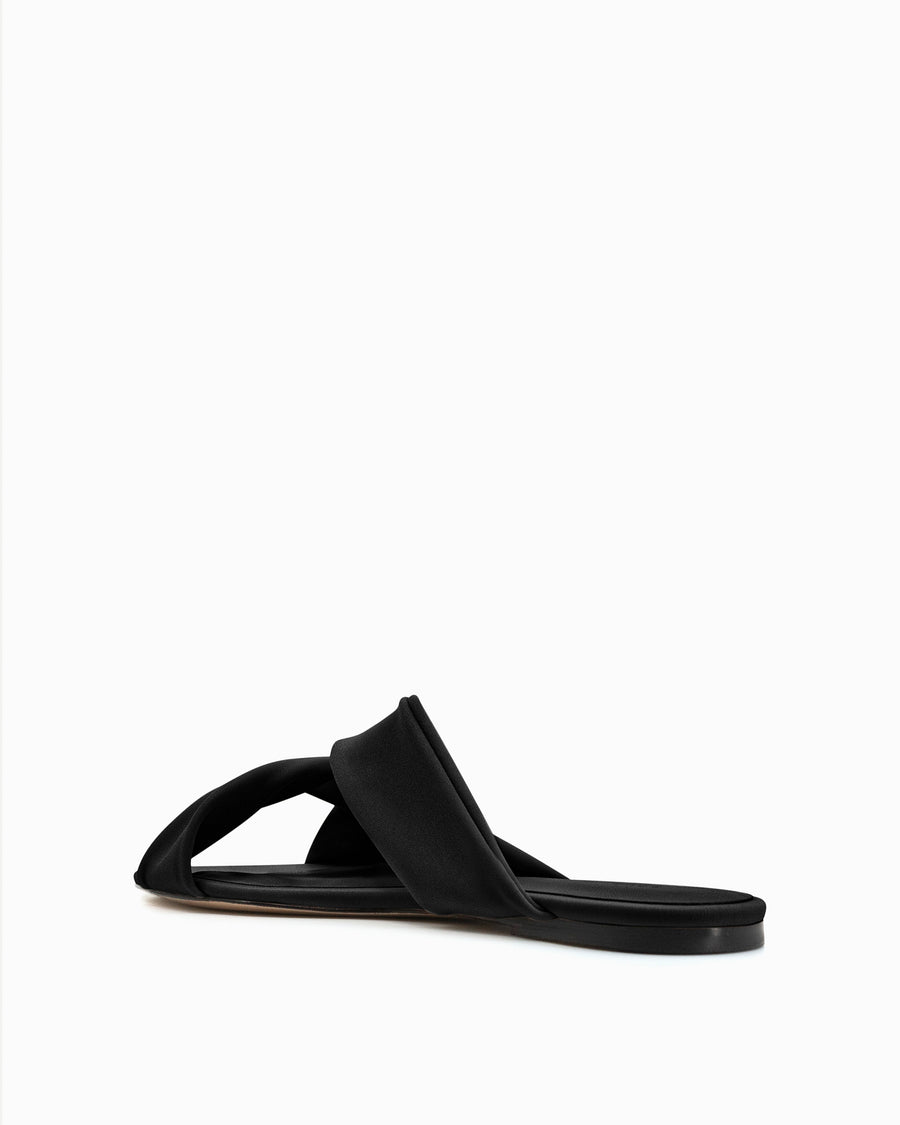 Loop Flat | Black