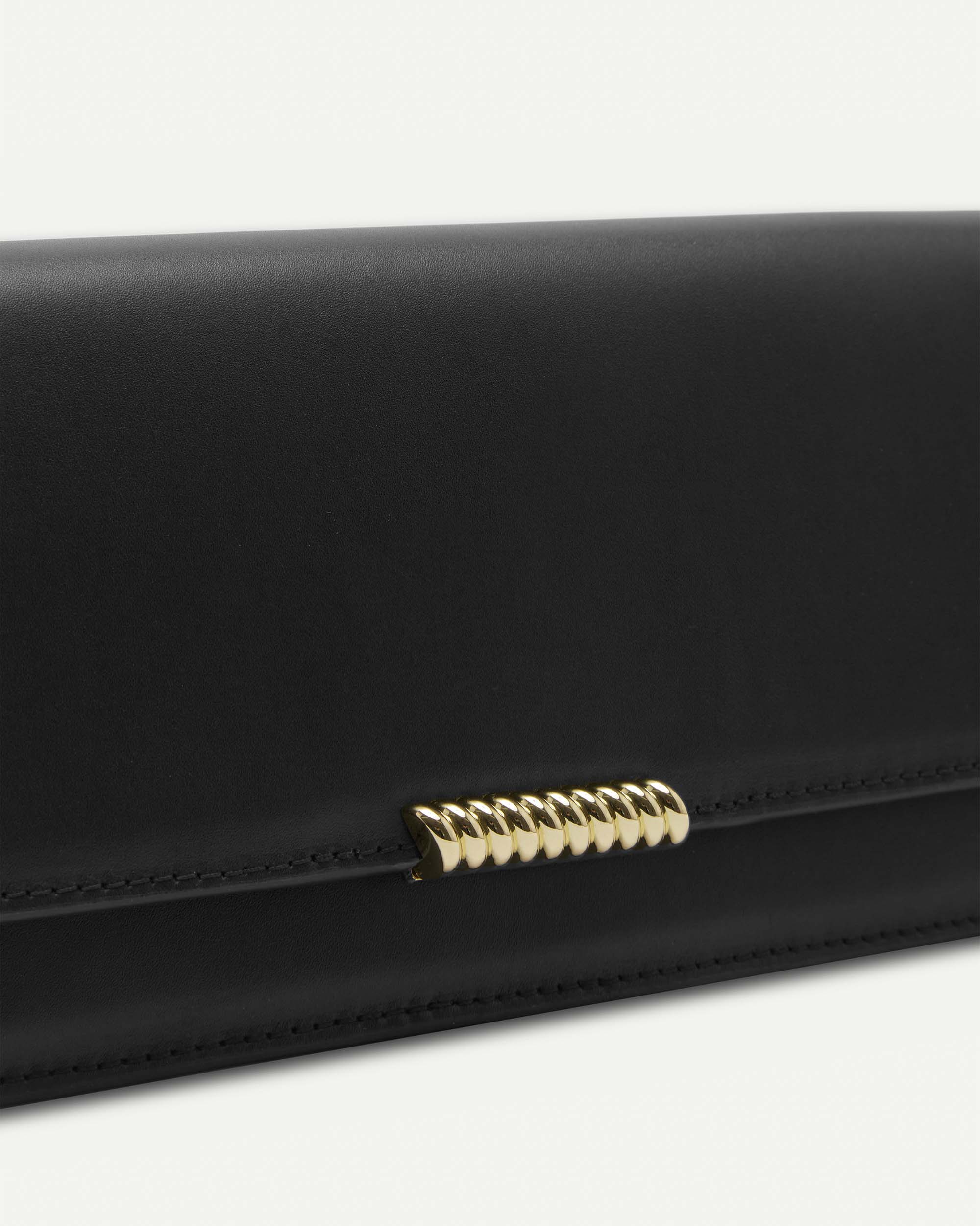 Helix Mailbox Clutch | Black