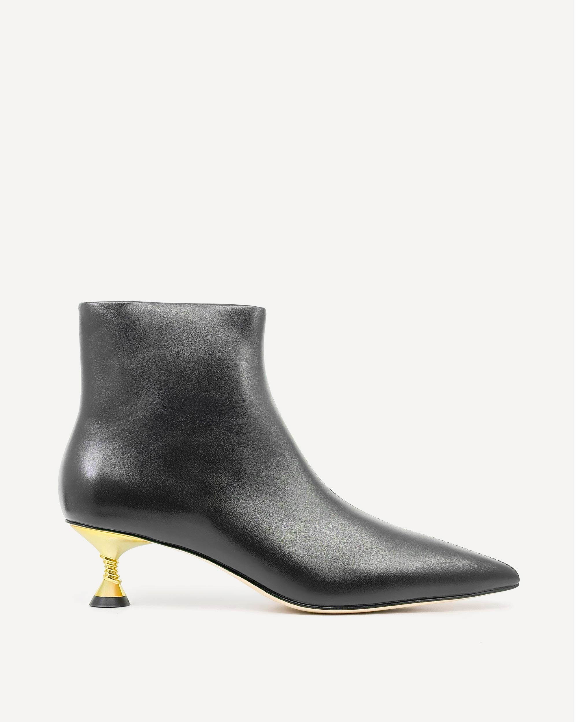 Palmela Ankle Boot | Black