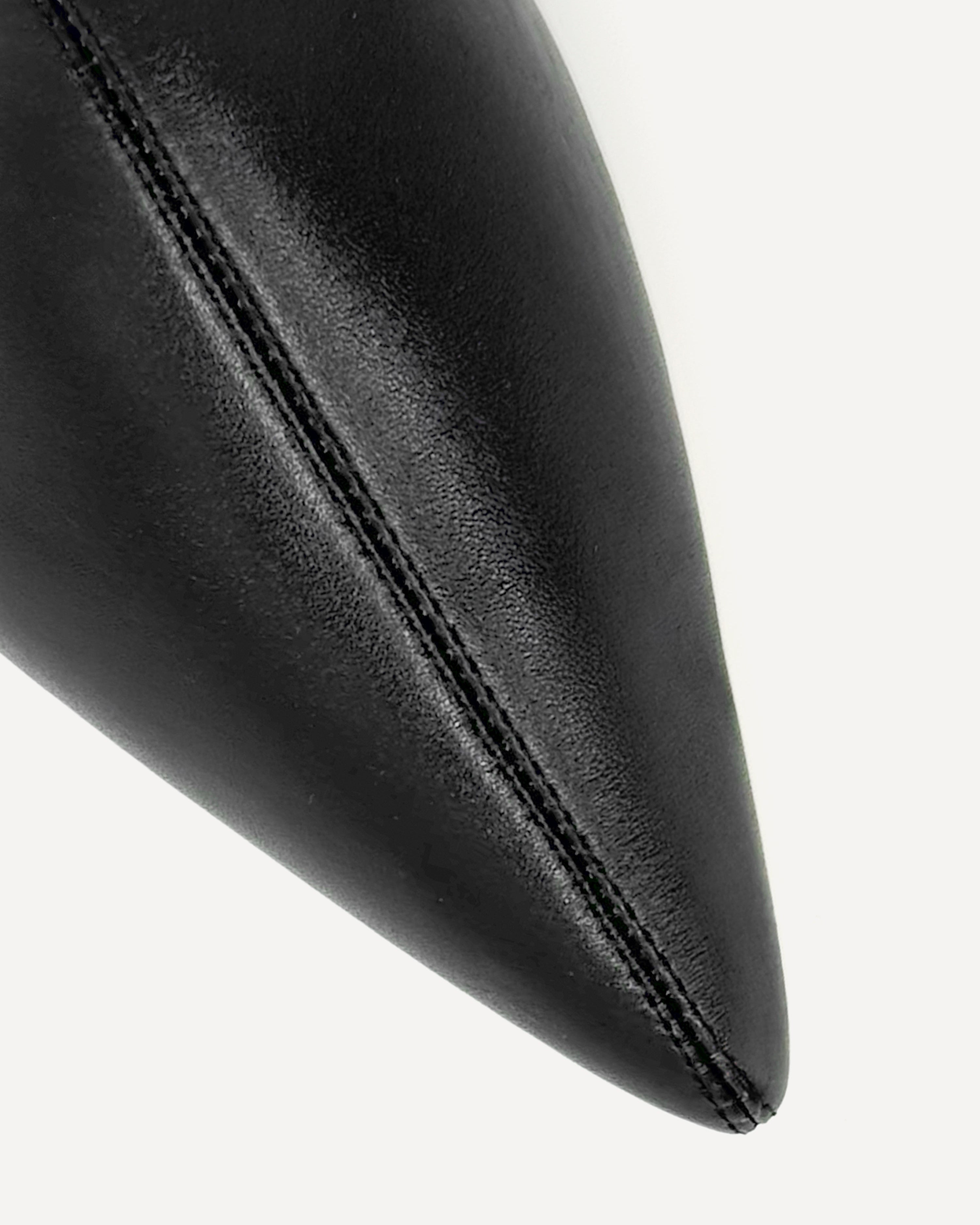 Palmela Ankle Boot | Black