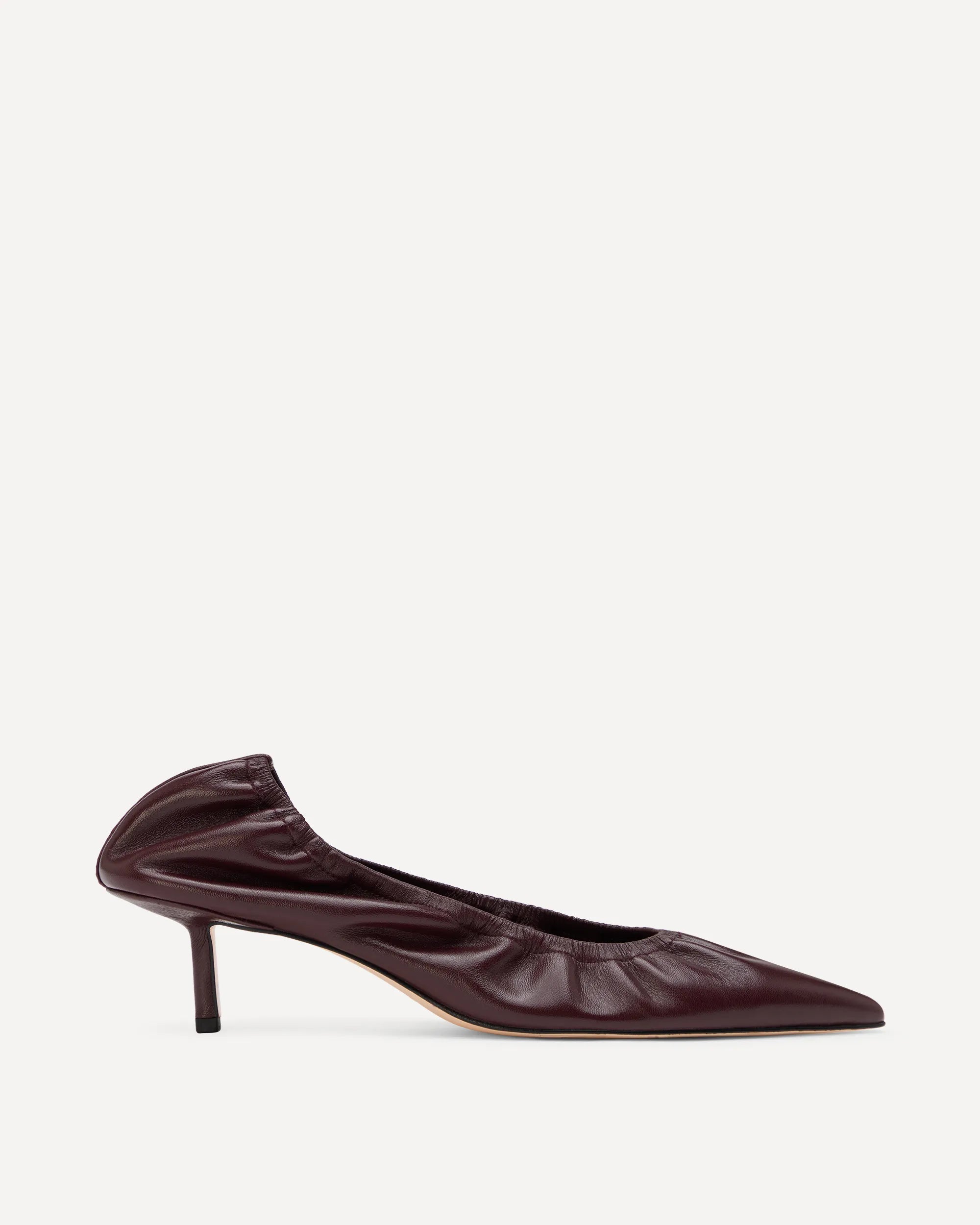Burgundy leather heel with pointed toe