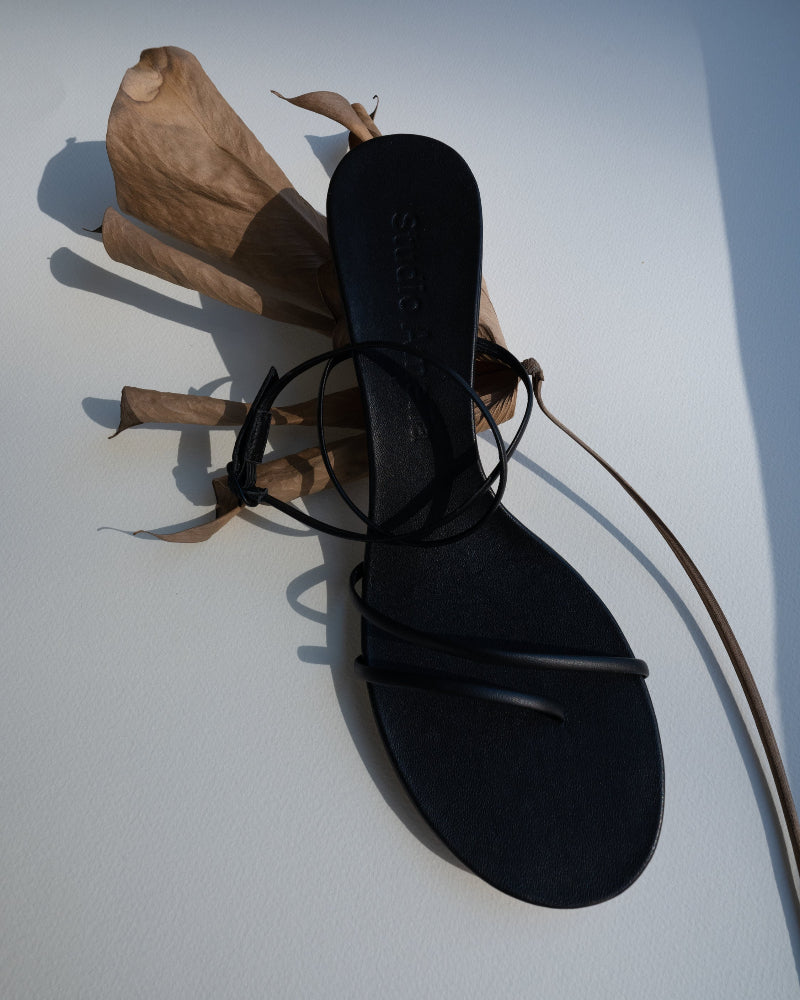 Helix 50 Sandal | Black