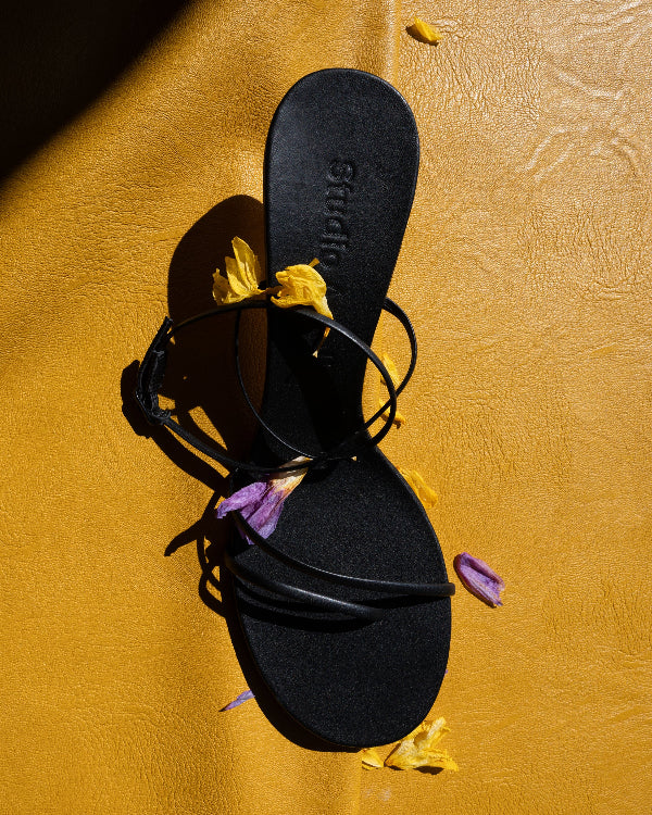 Helix 90 Sandal | Black