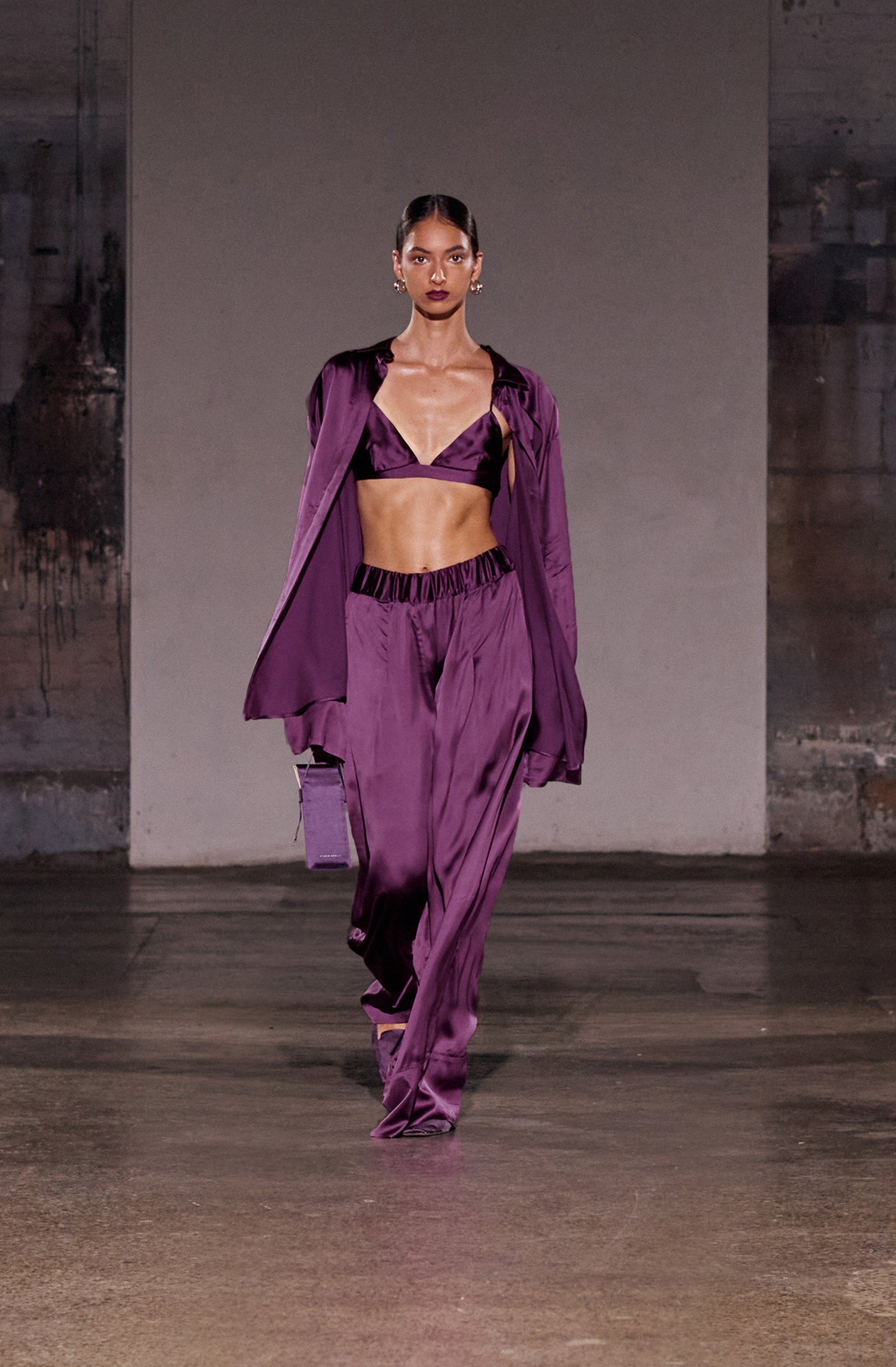 Fluid Palazzo Pant | Aubergine - SAMPLE