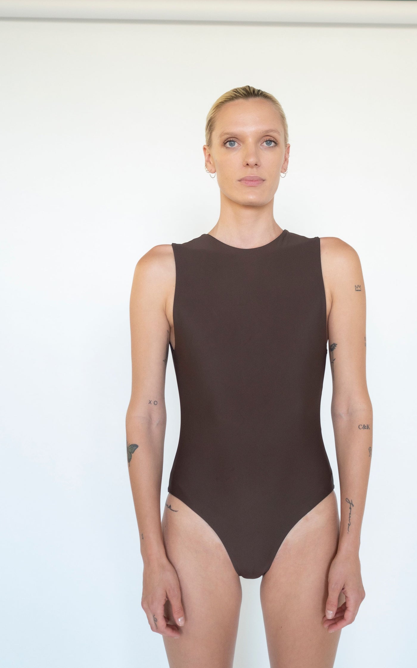 Sliced Back Reversible Swimsuit | Black/Chocolate